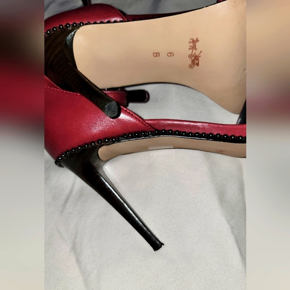 👠💣👠💣Women's Coach Burgundy Heels💣👠💣👠 Size: 6 - Picture 8 of 10